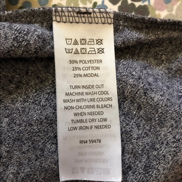 Lightweight Knit Top - Picture 4 of 4